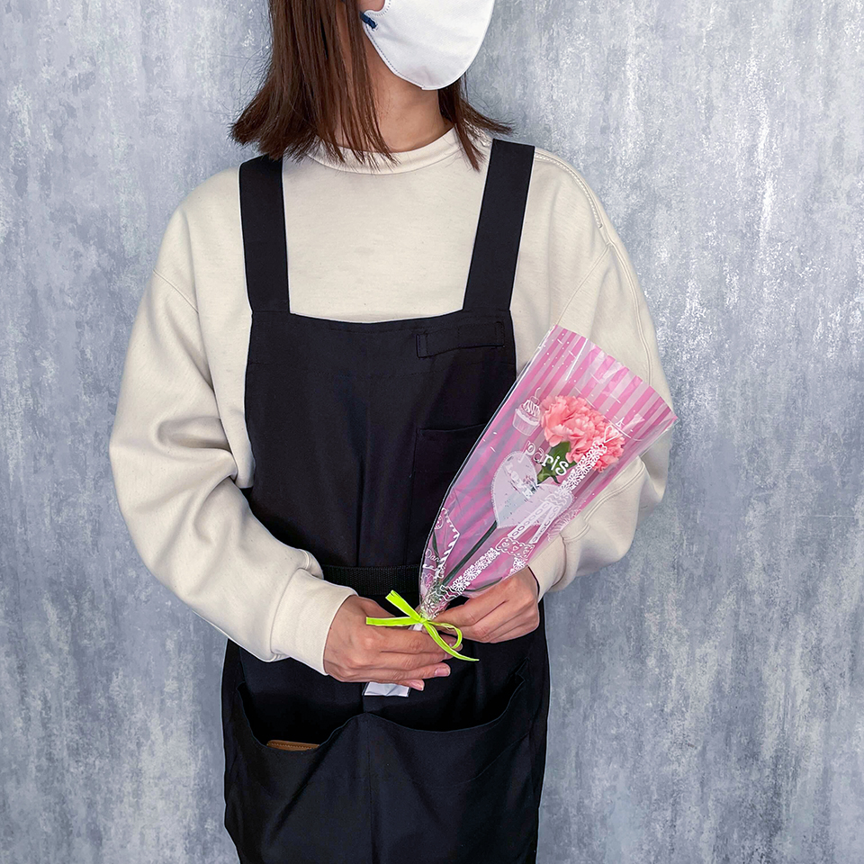 1本の花束、カーネーション